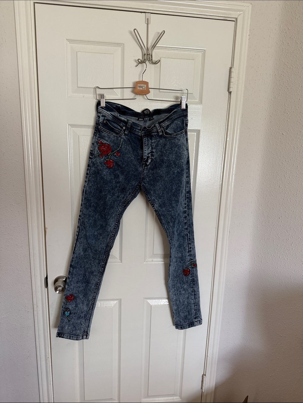 Embroidered Acid-Wash Jeans with Red Rose Detail